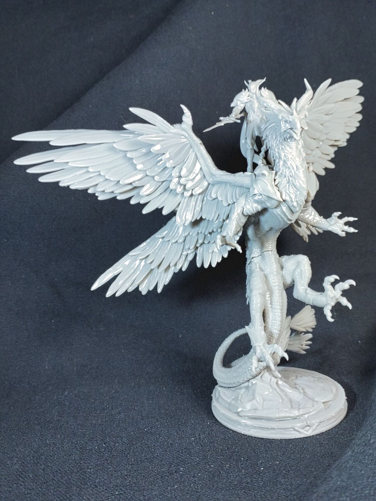 Askandaer Feathered Terror and Rider