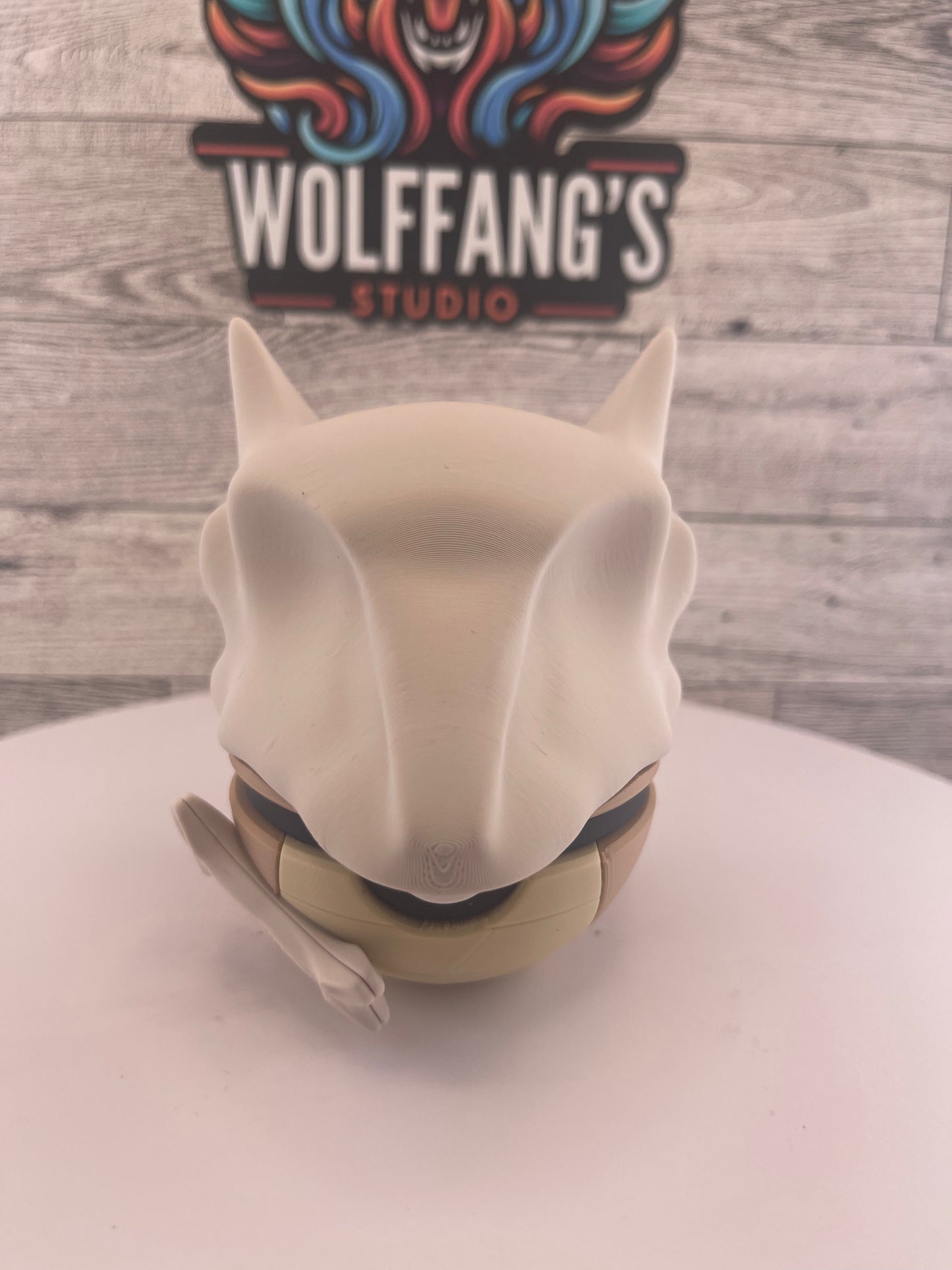 3D Printed Capture Ball Prop | Monster Inspired Display Ball | Collector Decor | Cosplay Prop | Desk Setup Gift