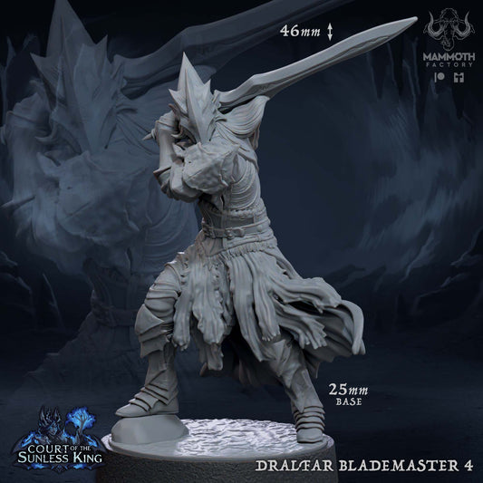 Dralfar Blademaster/25mm Base/ Mammoth Factory